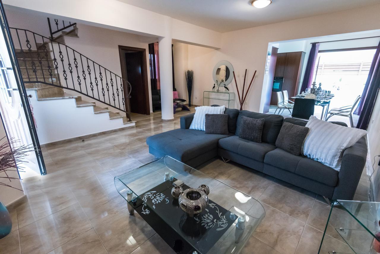 Luxury Villa Regina Protaras Bagian luar foto